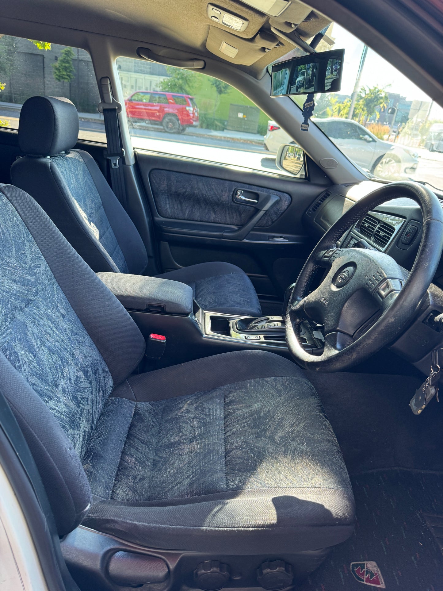 2000 Nissan Stagea